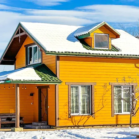 гірський куточок, 3 Holiday home *