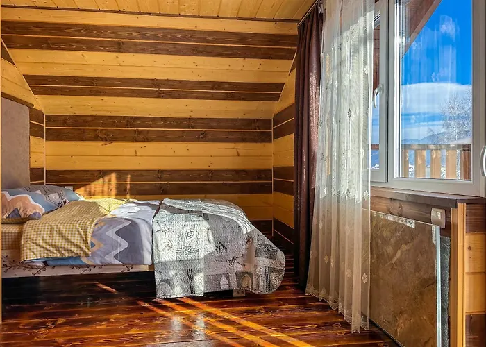 гірський куточок, 3 *