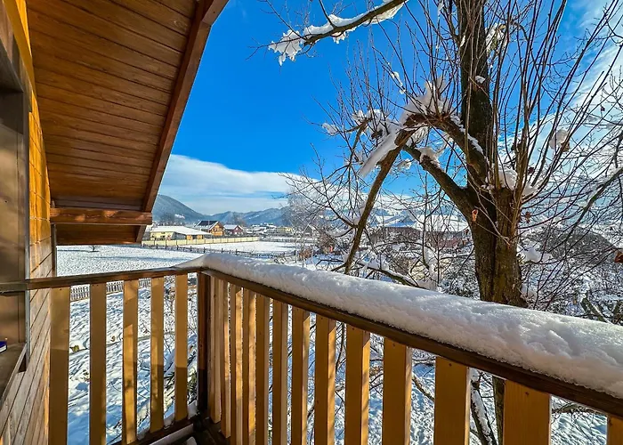 гірський куточок, 3 Holiday home *