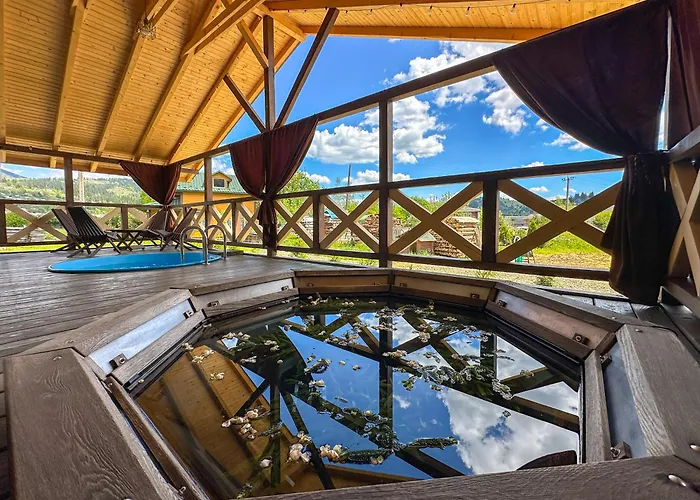 гірський куточок, 3 Holiday home