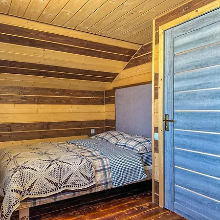 Semesterbostad гірський куточок, 3 Verchovyna