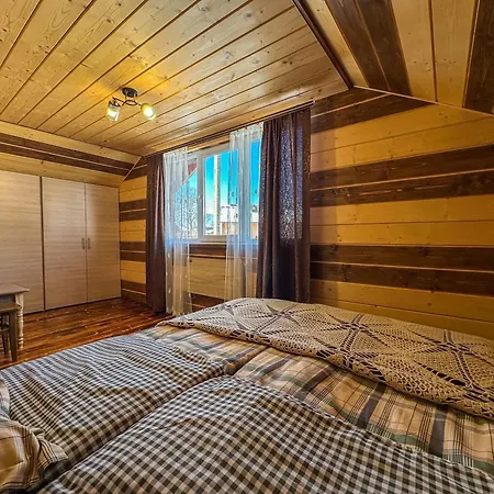 гірський куточок, 3 *